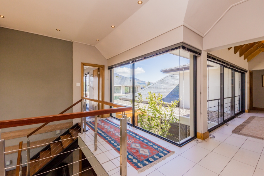 4 Bedroom Property for Sale in Pearl Valley at Val de Vie Western Cape